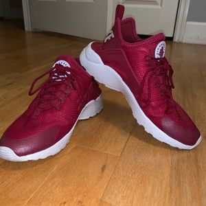 Women’s Nike Huarache